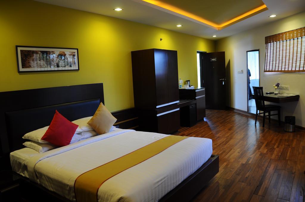 Hotel Jade Garden Mysore Eksteriør billede